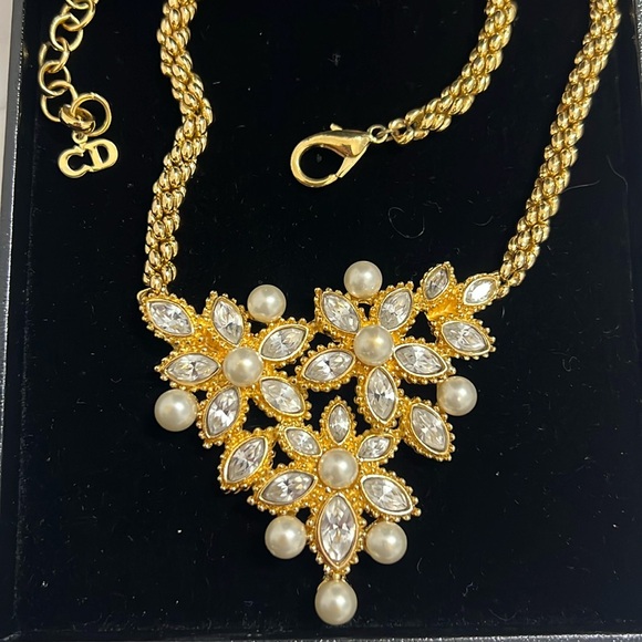 Vintage Christian Dior Statement Necklace - Picture 6 of 7